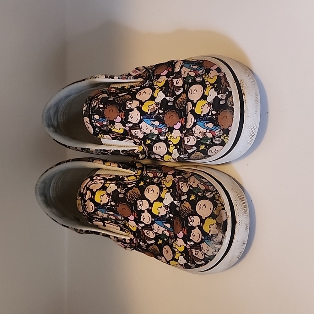 Toddler peanuts vans